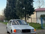 Mercedes C 220-1