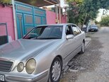 Mercedes E 220-3