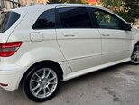 Mercedes B 180-7