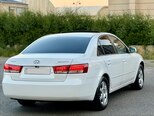 Hyundai Sonata-4