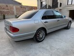 Mercedes E 240-8