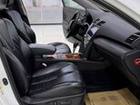 Toyota Camry-13