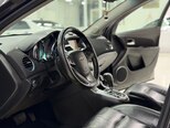 Chevrolet Cruze-10