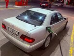 Mercedes E 240-3