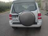 Mitsubishi Pajero io-6