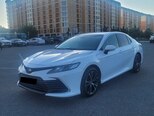 Toyota Camry-3