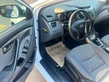Hyundai Elantra-14
