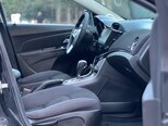 Chevrolet Cruze-12