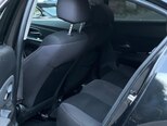 Chevrolet Cruze-13