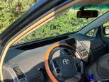 Toyota Prius-6