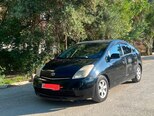 Toyota Prius-5