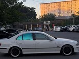 BMW 525-10