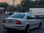 BMW 525-11