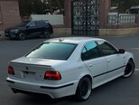BMW 525-8