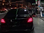 Mercedes E 300-7
