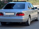 Mercedes E 240-7