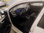 Hyundai Accent-13