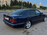 Mercedes E 240-9
