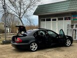Mercedes E 220-7