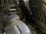 Jeep Wrangler-12
