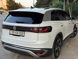 Volkswagen ID.6 Crozz-6