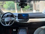 Volkswagen ID.6 Crozz-15