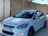 Hyundai Accent-2