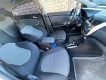 Hyundai Accent-4