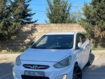 Hyundai Accent-1