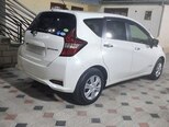 Nissan Note-5