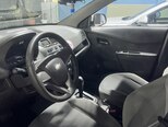 Chevrolet Cobalt-13