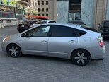 Toyota Prius-9