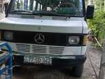 Mercedes 208 D-5