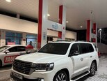 Toyota Land Cruiser-1