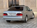 Mercedes E 220-7