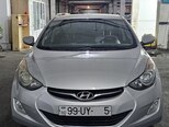 Hyundai Elantra-1