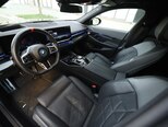 BMW i5-19