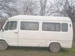 Mercedes 208 D-2