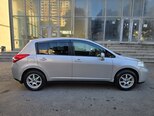 Nissan Tiida-5