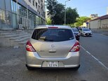 Nissan Tiida-2