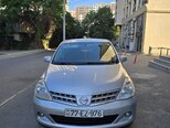 Nissan Tiida-8