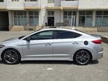 Hyundai Elantra-10