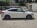 Hyundai Elantra-8