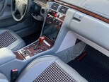 Mercedes E 200-7