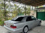 Mercedes E 200-4