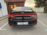 Hyundai Grandeur-10