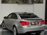 Chevrolet Cruze-10