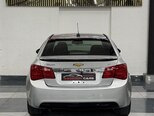 Chevrolet Cruze-12