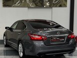Nissan Altima-8