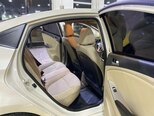 Hyundai Accent-13
